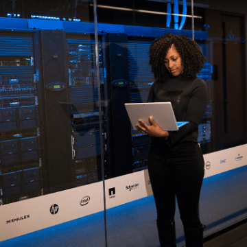 Building the dream team for multi-cloud success