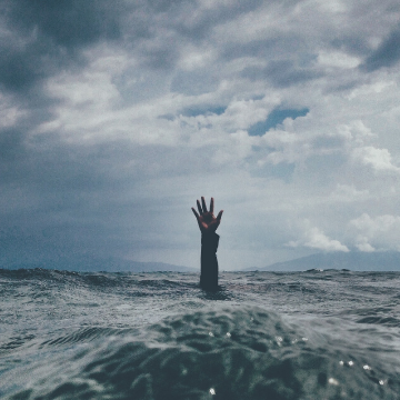 Finding security experts in the COVID-19 crisis: a major challenge for IT departments