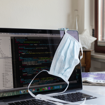 3 Reasons to Call on IT Freelancers in this Crisis Period