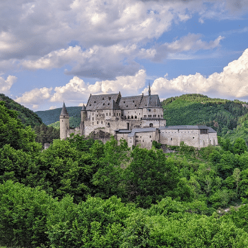 Luxembourg: Top 10 Cloud Experts to Follow on Twitter